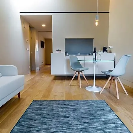 Ξενοδοχείο με διαμερίσματα Heritage Lofts 4*