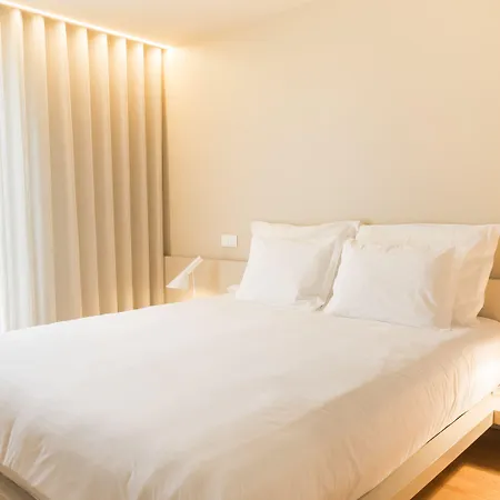 Ξενοδοχείο με διαμερίσματα Heritage Lofts