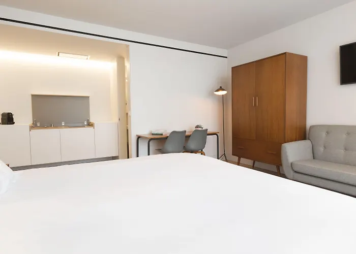 Aparthotel Heritage Lofts 4*