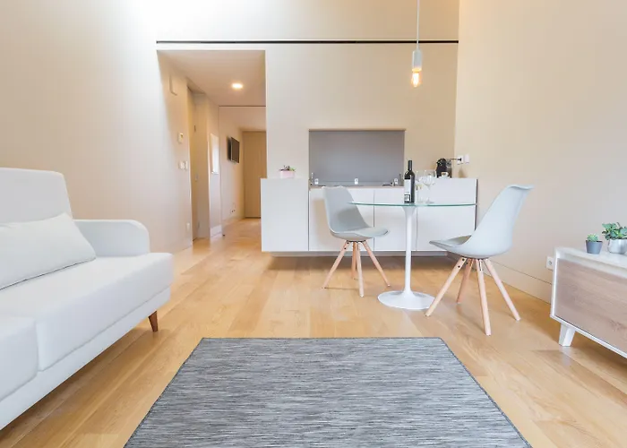 Heritage Lofts Aparthotel 4*